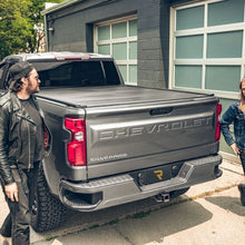 Load image into Gallery viewer, Photo - lifestyle view