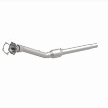 Load image into Gallery viewer, MagnaFlow Exhaust Products Catalytic Converter MagnaFlow Exhaust Products Magnaflow Standard Grade Direct-Fit Catalytic Converter 16426