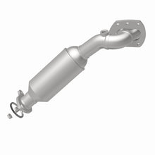 Load image into Gallery viewer, MagnaFlow Exhaust Products Catalytic Converter with Integrated Exhaust Manifold MagnaFlow Exhaust Products Catalytic Converter with Integrated Exhaust Manifold 22-212