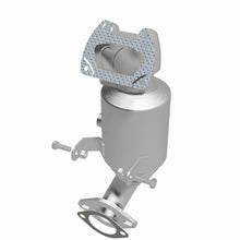 Load image into Gallery viewer, Magnaflow 14-16 Ram ProMaster 1500/2500/3500 V6 3.6L CARB Compliant DirectFit Catalytic Converter