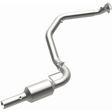 Load image into Gallery viewer, Magnaflow Catalytic Converter Direct Fit MagnaFlow 2009 Chevrolet Express 4500 V8 6.0L Left Underbody Catalytic Converter