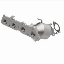 Load image into Gallery viewer, MagnaFlow Exhaust Products Catalytic Converter with Integrated Exhaust Manifold MagnaFlow Exhaust Products Catalytic Converter with Integrated Exhaust Manifold 23-113