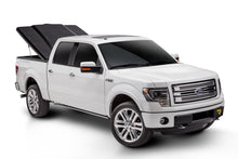 Load image into Gallery viewer, UnderCover 14-18 Chevy Silverado 1500 (19 Legacy) 6.5 ft Elite Bed Cover - Black Textured Bed Covers - Hinged Undercover