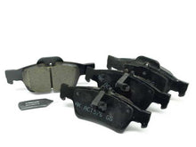 Load image into Gallery viewer, Brake Pad Set