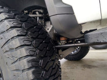 Load image into Gallery viewer, Cognito 20-25 Chevy Silverado 2500/3500 HD Fender Trim Finishing Caps Body Side Moldings Cognito