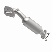 Load image into Gallery viewer, MagnaFlow Exhaust Products Catalytic Converter with Integrated Exhaust Manifold MagnaFlow Exhaust Products Catalytic Converter with Integrated Exhaust Manifold 22-212