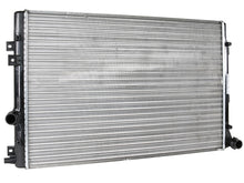 Load image into Gallery viewer, Radiator