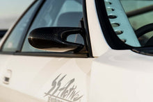 Load image into Gallery viewer, GReddy Garage 89-94 Nissan Skyline GT-R Carbon Side Mirror R32 Set | 44881102