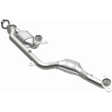 Load image into Gallery viewer, MagnaFlow Conv DF 95-97 Continental 4.6 front