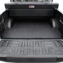 Load image into Gallery viewer, Westin 2015-2018 Ford F-150 (6.5ft Bed) Truck Bed Mat - Black Westin