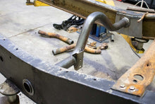 Load image into Gallery viewer, Rustbuster Driveshaft Crossmember