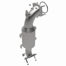 Load image into Gallery viewer, MagnaFlow DF Conv 2020 Jeep Cherokee Single Underbody 2L
