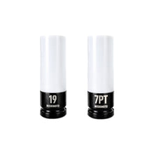 Load image into Gallery viewer, Mishimoto Steel Locking Lug Nuts M14x1.5 20pc Set Silver