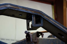 Load image into Gallery viewer, RustBuster 99-13 Chevy Silverado 1500 / GMC Sierra 1500 Rear Leaf Spring Shackle | RB7080