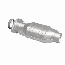 Load image into Gallery viewer, MagnaFlow Conv DF 01-03 Highlander underbody | 93268