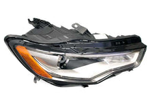 Load image into Gallery viewer, Headlight Assembly