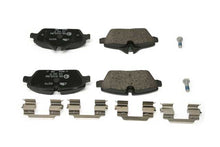 Load image into Gallery viewer, Brake Pad Set