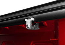 Load image into Gallery viewer, Retrax 60482 BOX CVR 19-24 GM 1500 6'7" Tonneau Covers Retrax