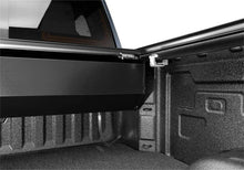 Load image into Gallery viewer, Retrax 80484 BOX CVR 20-24 GM HD 6'9" Tonneau Covers Retrax