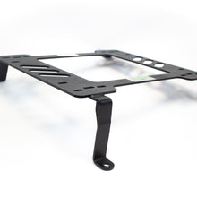 Load image into Gallery viewer, Planted Seat Bracket- Chevrolet TrailBlazer SS (2001-2009) - Passenger / Right
