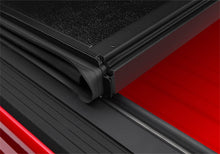 Load image into Gallery viewer, Undercover FX31010 FLEX 20-24 GLADIATOR 5' Tonneau Covers Undercover