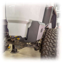 Load image into Gallery viewer, Turn Offroad 2020+ Jeep JT Corner Guards | JTEA-01