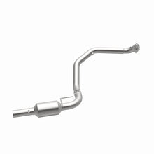 Load image into Gallery viewer, Magnaflow Catalytic Converter Direct Fit MagnaFlow 2009 Chevrolet Express 4500 V8 6.0L Left Underbody Catalytic Converter