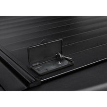 Load image into Gallery viewer, Retrax 14-up Chevy/GMC Long Bed / 15-up 2500/3500 (Wide RETRAX Rail) RetraxPRO MX