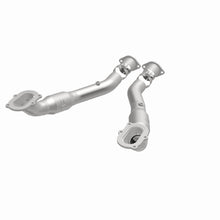 Load image into Gallery viewer, MagnaFlow Exhaust Products Catalytic Converter MagnaFlow Exhaust Products Magnaflow OEM Grade Direct-Fit Catalytic Converter 23-053