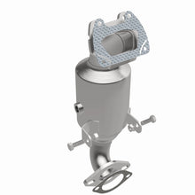Load image into Gallery viewer, Magnaflow 14-16 Ram ProMaster 1500/2500/3500 V6 3.6L CARB Compliant DirectFit Catalytic Converter