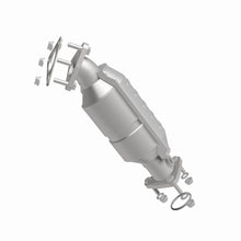 Load image into Gallery viewer, MagnaFlow Exhaust Products Catalytic Converter MagnaFlow Exhaust Products Magnaflow HM Grade Direct-Fit Catalytic Converter 93222