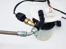Load image into Gallery viewer, Aeromotive Fittings Aeromotive VaporWorx Fitting - GM 3/8in Female Quick Connect to AN-06 Male Adapter