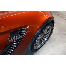 Load image into Gallery viewer, APR Performance CF-700806 APR Chevrolet Corvette C7 Z06 Wheel Arch Moldings - 2015-Up