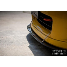 Load image into Gallery viewer, APR Performance CW-922003 APR Honda S2000 AP1 with OEM Lip Front Wind Splitter