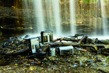 Load image into Gallery viewer, Kuryakyn Torke 35L Dry Duffle Kuryakyn