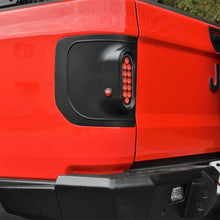 Load image into Gallery viewer, Rugged Ridge 20-24 Jeep Gladiator Flush Mount Tail Light (Pair) - Blk Rugged Ridge