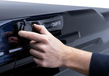 Load image into Gallery viewer, UnderCover 2021 Ford F-150 Crew Cab 5.5ft Elite LX Bed Cover - Carbonized Gray Bed Covers - Hinged Undercover