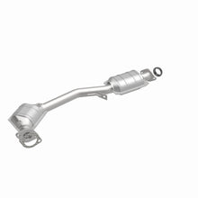 Load image into Gallery viewer, MagnaFlow Conv DF 99-05 Subaru Forester/96-97 & 99-05 Impreza/01-03 Legacy/00-05 Outback Front/Rear