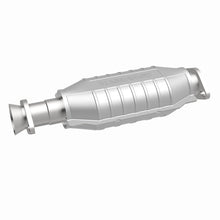 Load image into Gallery viewer, MagnaFlow Conv DF 94-97 Montero 3.5L rear 49S