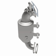 Load image into Gallery viewer, Magnaflow 14-16 Ram ProMaster 1500/2500/3500 V6 3.6L CARB Compliant DirectFit Catalytic Converter