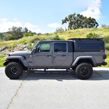 Load image into Gallery viewer, Westin 20-24 Jeep Gladiator Pro-e Running Boards - Tex. Blk Westin