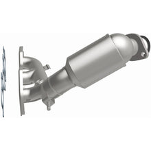 Load image into Gallery viewer, Magnaflow 11-15 Toyota Sienna 3.5L Direct Fit Converter