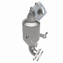 Load image into Gallery viewer, MagnaFlow Exhaust Products Catalytic Converter with Integrated Exhaust Manifold MagnaFlow Exhaust Products Catalytic Converter with Integrated Exhaust Manifold 22-191