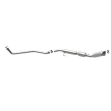 Load image into Gallery viewer, Magnaflow Catalytic Converter Direct Fit MagnaFlow Converter Direct Fit California 09-11 Toyota Corolla / Matrix L4-1.8LGAS