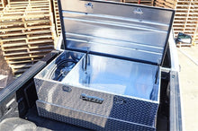 Load image into Gallery viewer, Deezee Universal Tanks - Combo Brite-Tread Aluminum (62 Gal) Dee Zee