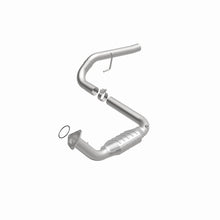 Load image into Gallery viewer, MagnaFlow Conv DF 02-06 Cadillac Escalade / 02-06 GM Yukon (Inc Denali) 6.0L D/S