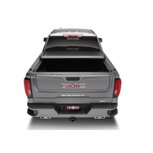 Load image into Gallery viewer, Truxedo 19-20 GMC Sierra & Chevrolet Silverado 1500 (New Body) 5ft 8in Lo Pro Bed Cover