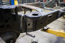 Load image into Gallery viewer, Rustbuster Rear Cab Mount Left Side | RB7019L