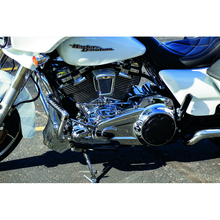 Load image into Gallery viewer, Kuryakyn Precision Transmission Top Cover 17-Up Touring Models Chrome
