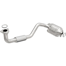 Load image into Gallery viewer, MagnaFlow Exhaust Products Catalytic Converter MagnaFlow Exhaust Products Magnaflow Standard Grade Direct-Fit Catalytic Converter 23109